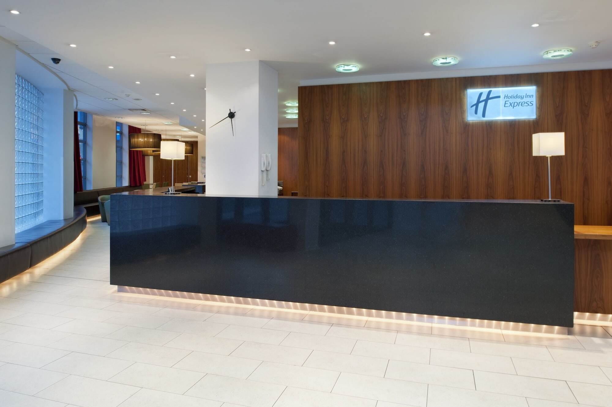 Holiday Inn Express - Derry - Londonderry By Ihg Bagian luar foto